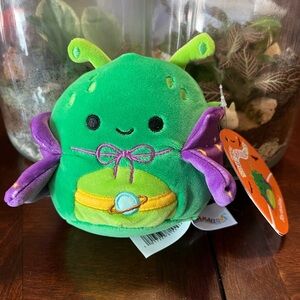 Tortellini the Alien Squishmallow 4” NWT